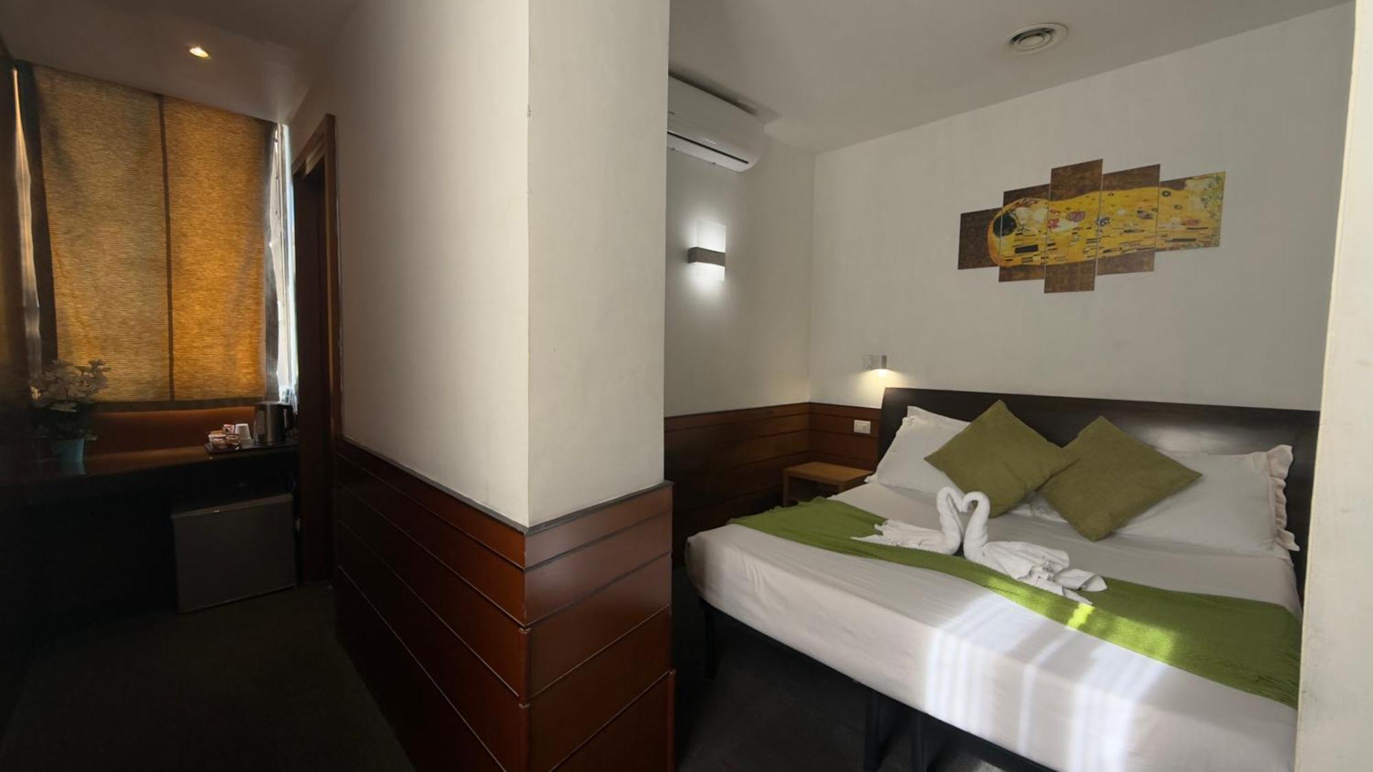 Romalive Hotel Buitenkant foto